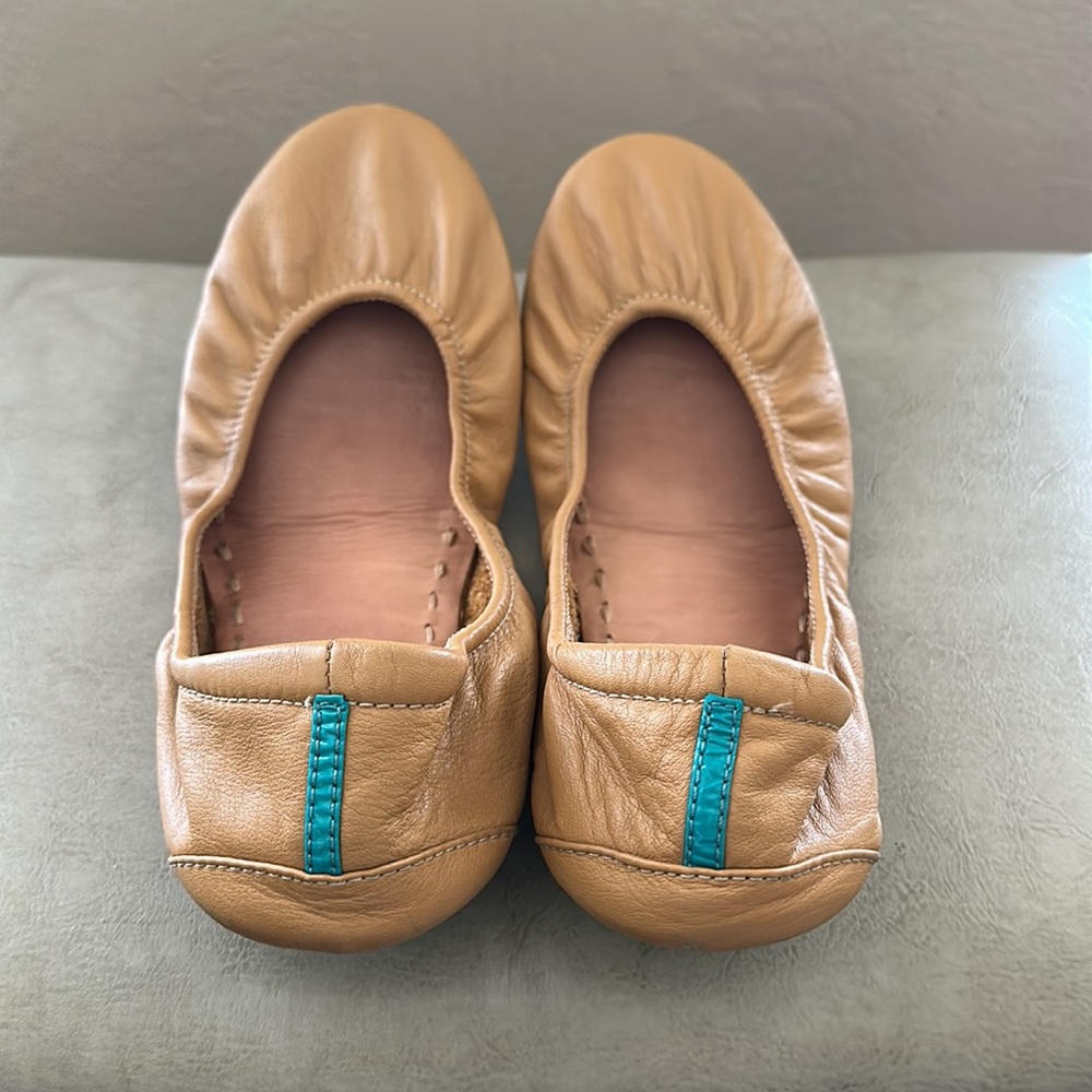 Tieks by Gavrieli Camel ballerina flats size 9